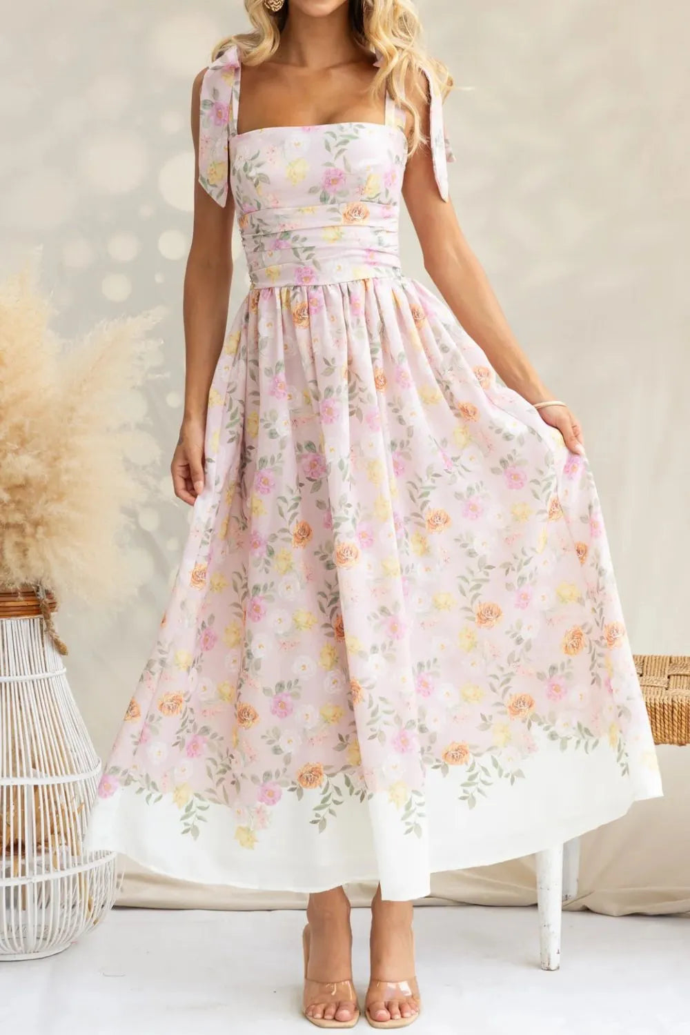 Soft structure. Effortless style.